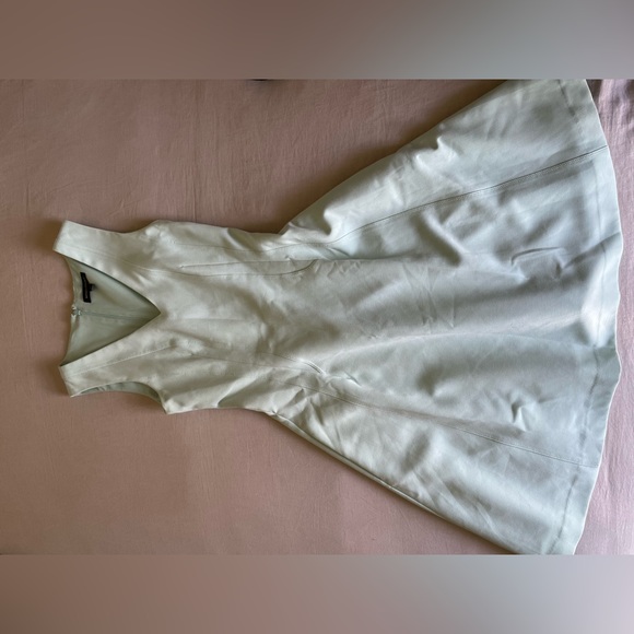 Banana Republic Mint Dress - Picture 2 of 8